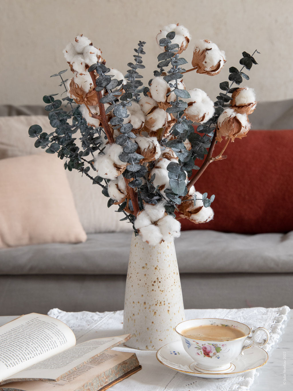 Bouquet de fleurs séchées avec fleurs de coton et eucalyptus stabilisé - Bouquet « Douceur »