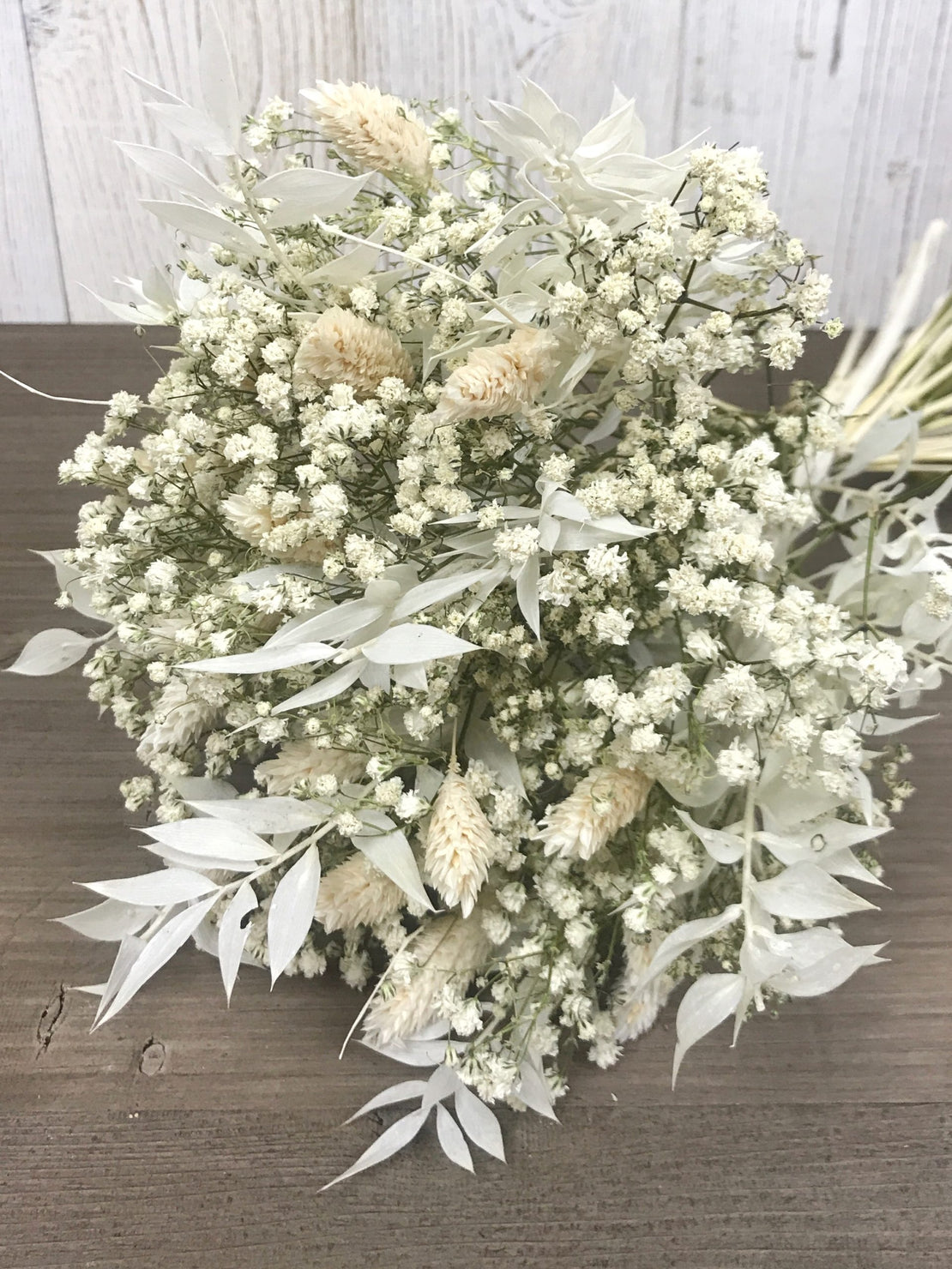 Bouquet de fleurs séchées blanches avec gypsophile - Bouquet