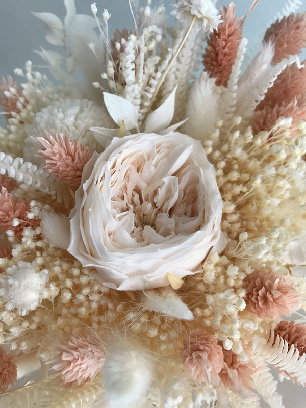 Bouquet de fleurs stabilisées "Bouquet Prisca" avec rose éternelle