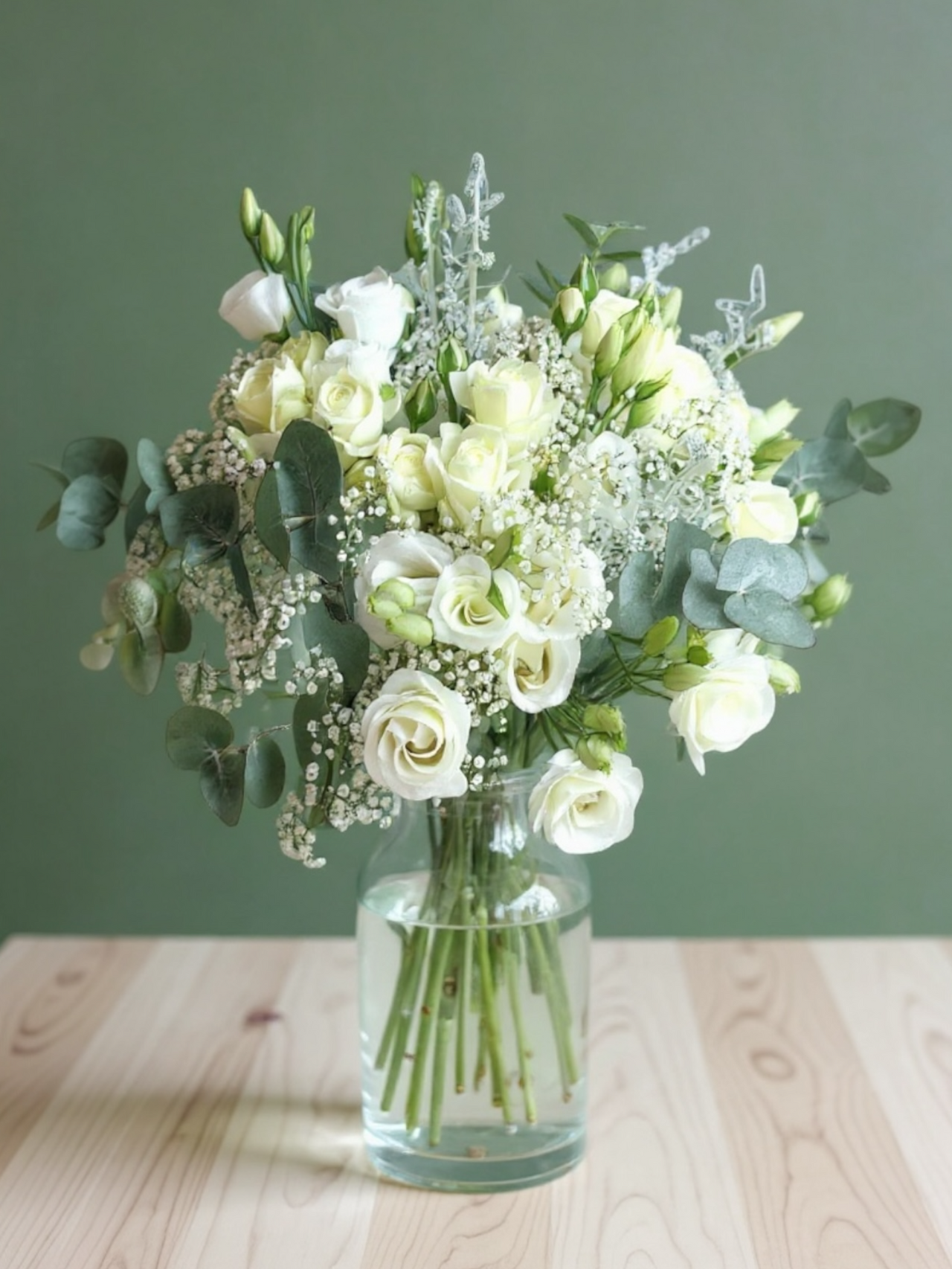 Birthday bouquet with white flowers - Bouquet 