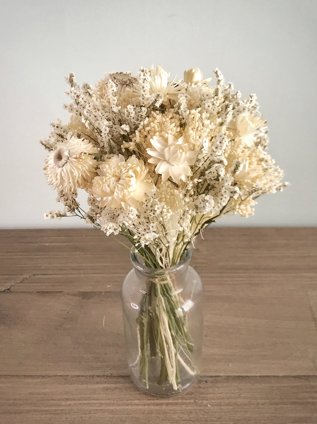 Bouquet of white dried flowers - Bouquet 