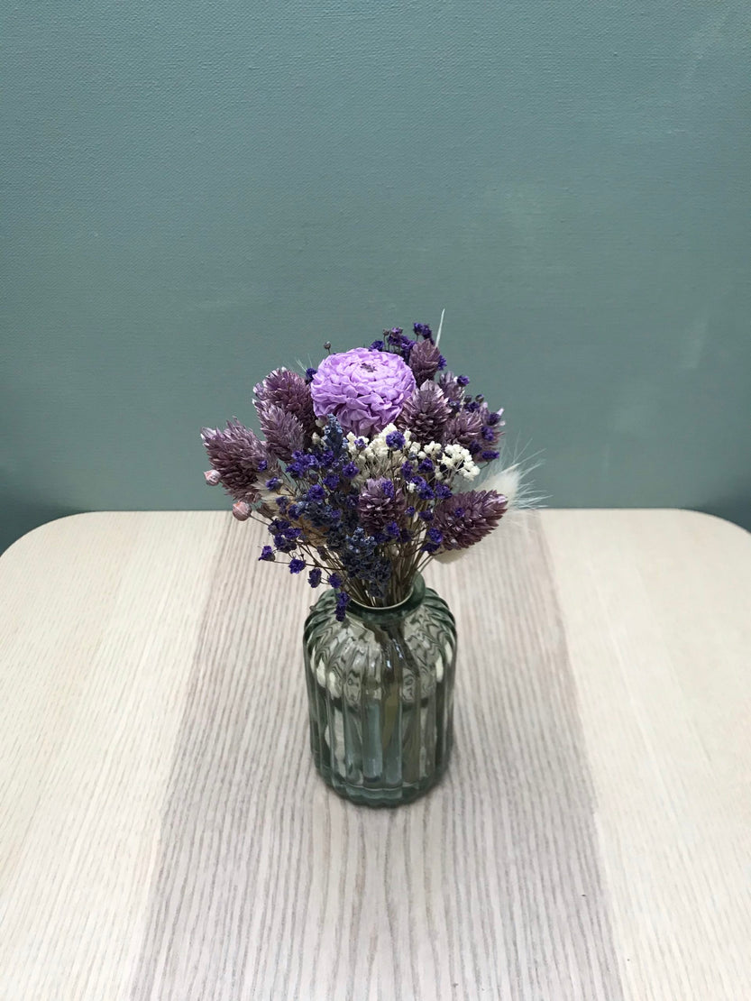 Mini dried flower bouquet with preserved dahlia and small glass bottle - 