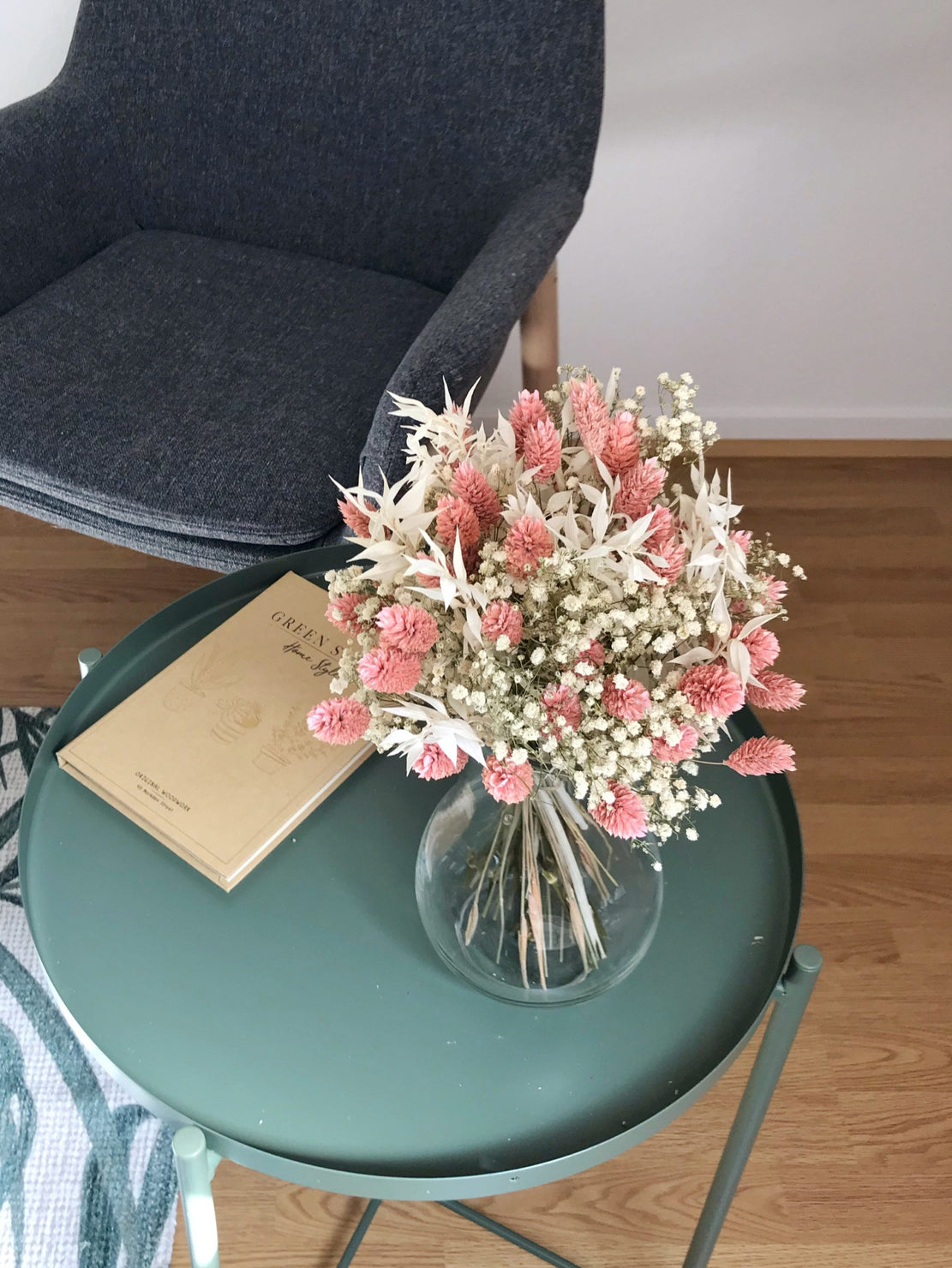 Bouquet de fleurs séchées et  stabilisées avec gypsophile et phalaris - Bouquet “Love you”