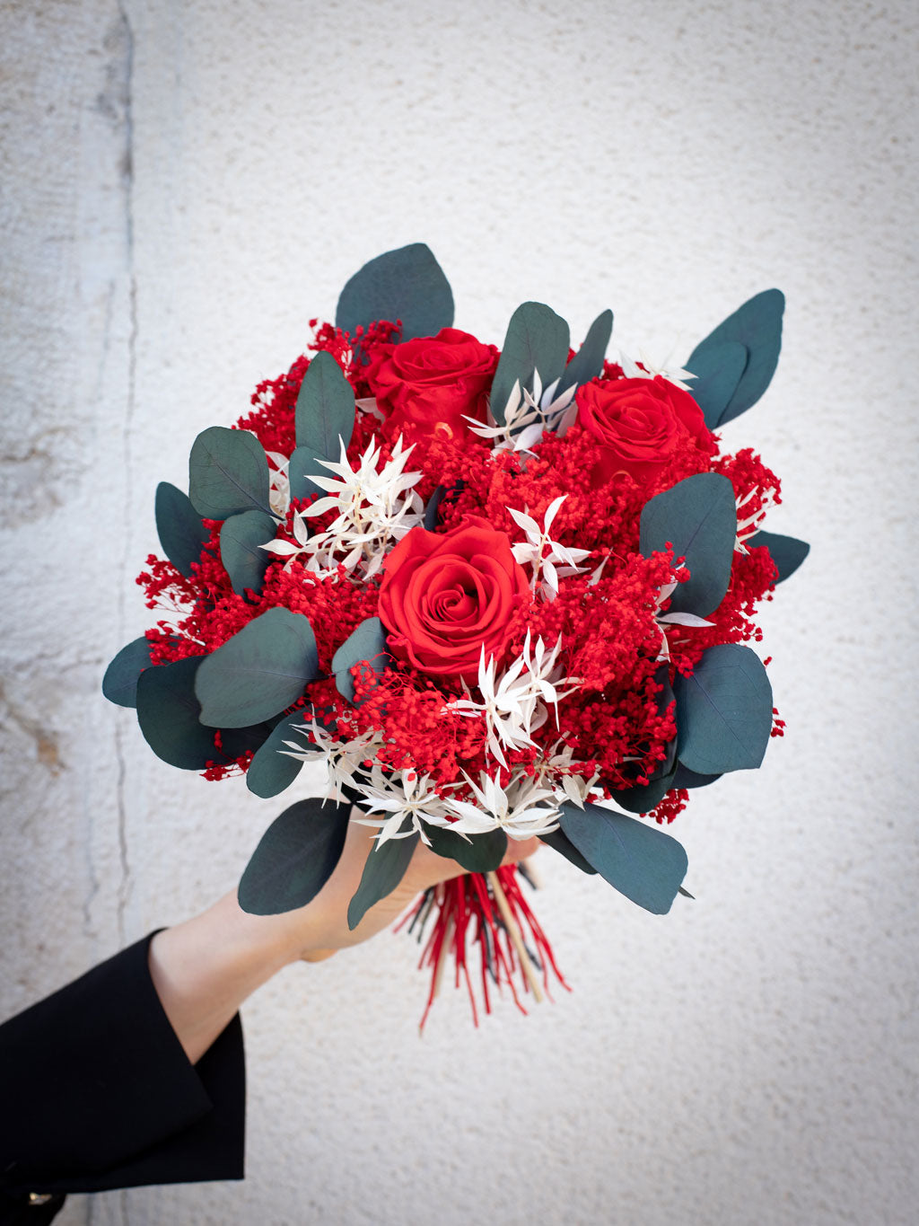 Bouquet with red eternal roses - Bouquet 
